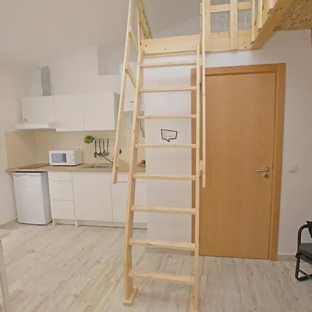 E5tudio Esq. Apartmán