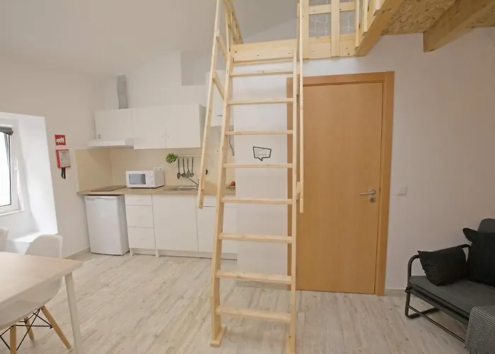 E5tudio Esq. Apartman