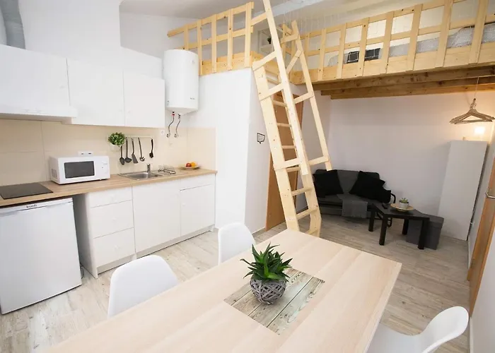 Apartman E5tudio Esq. Peniche